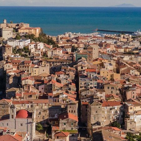 Torrione San Giovanni II Terracina Exterior photo
